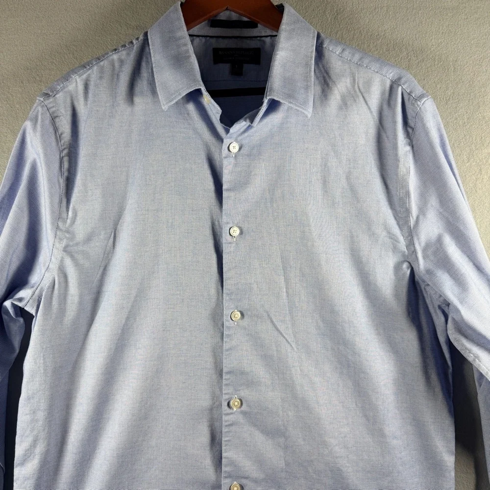Banana Republic Slim Fit Blue Wrinkle Resistant Dress Shirt Men’s L